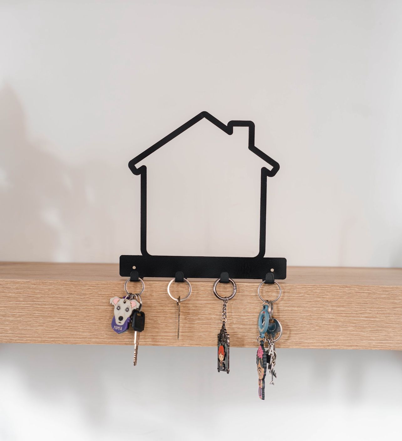 Porta llaves en hierro con pintura electrostática